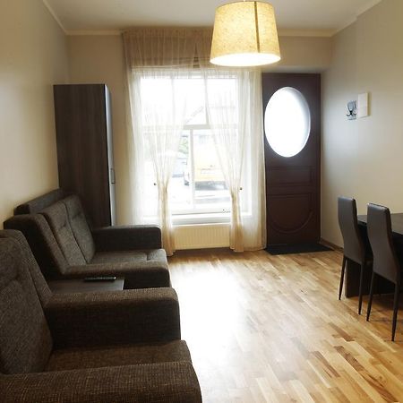 Meness Apartamenti Cēsis Exteriör bild