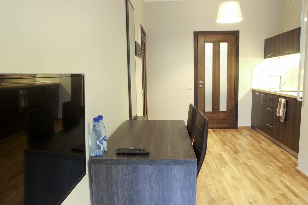 Meness Apartamenti Cēsis Exteriör bild