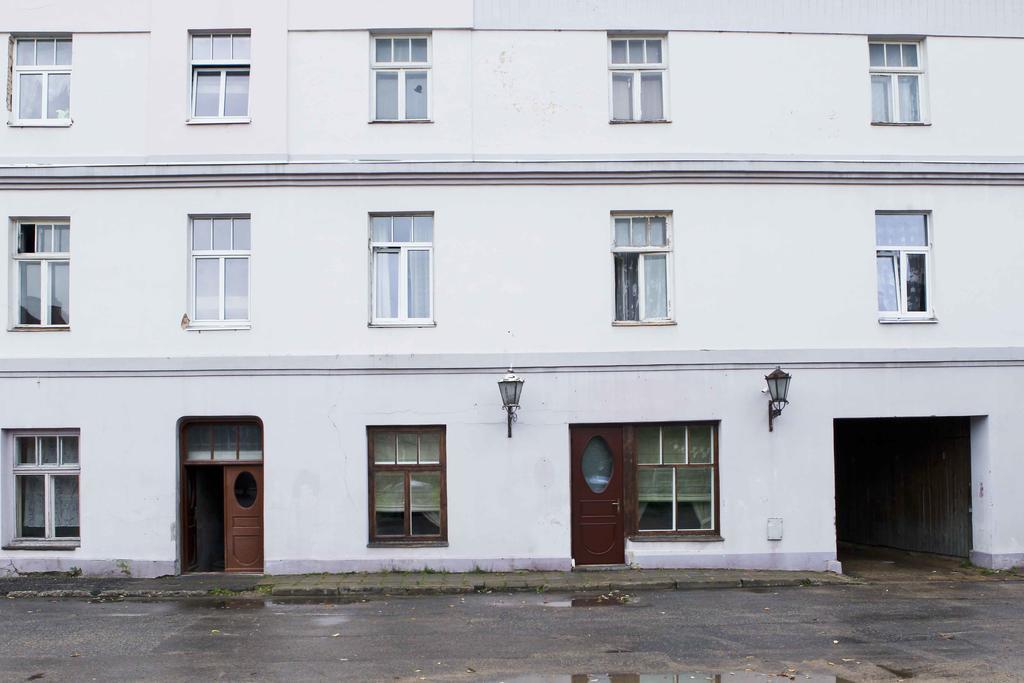 Meness Apartamenti Cēsis Exteriör bild